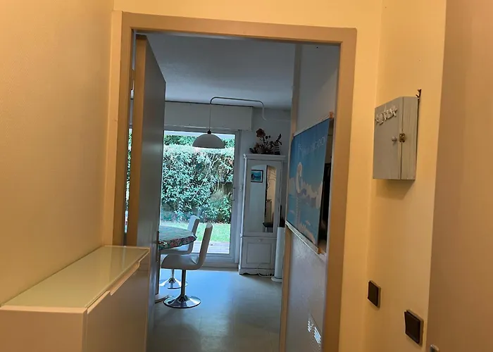 T2 Avec Terrasse, Jardin Et Parking A - D'eyrac A 300m - Fr-1-319-17 Apartment