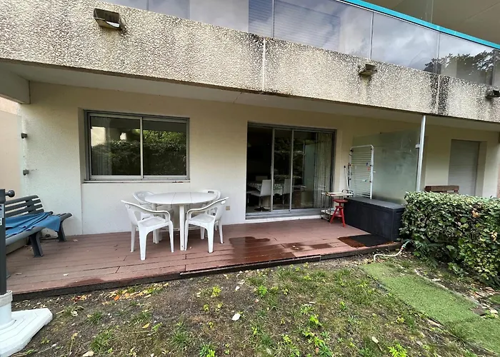 Apartment T2 Avec Terrasse, Jardin Et Parking A - D'eyrac A 300m - Fr-1-319-17 *